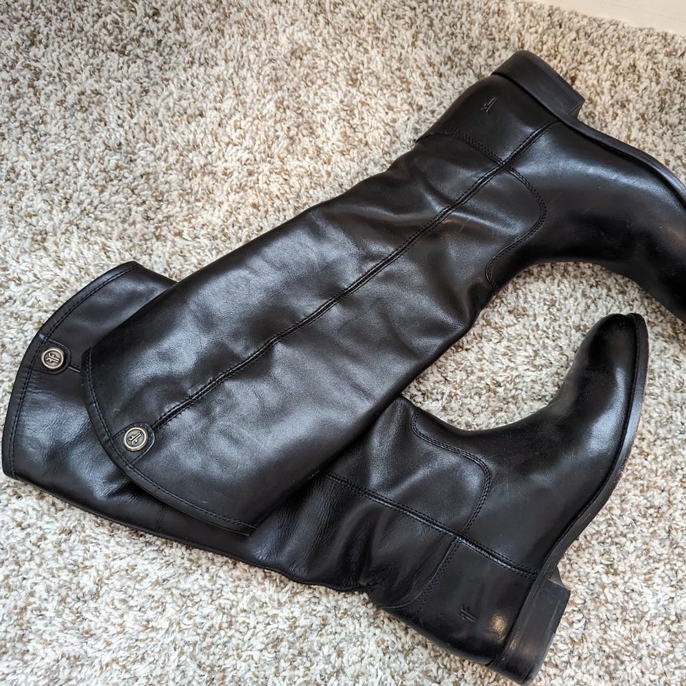 Like New FRYE Leather Melissa Button Riding Boot